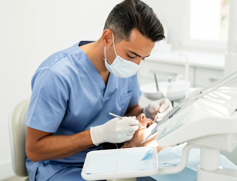 Dentista servizio a Civitavecchia